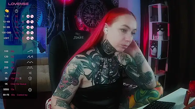 miss jenna lovee online show from April 1, 1:17 am