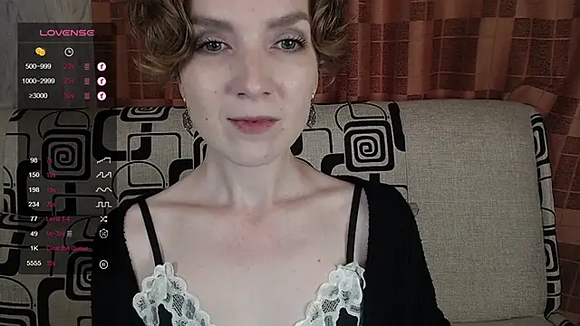TinaWince online show from June 18, 4:47 am