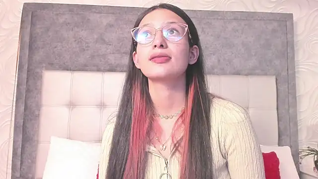 dafne bss online show from June 11, 11:01 pm