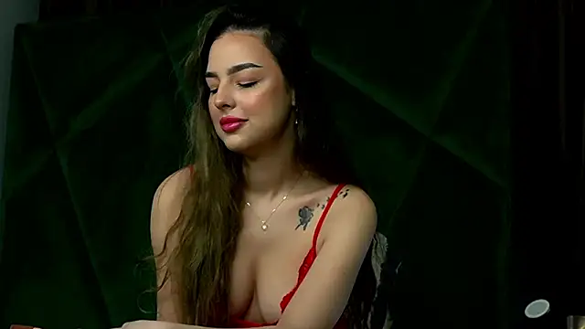 ScarletColes online show from March 26, 12:35 am