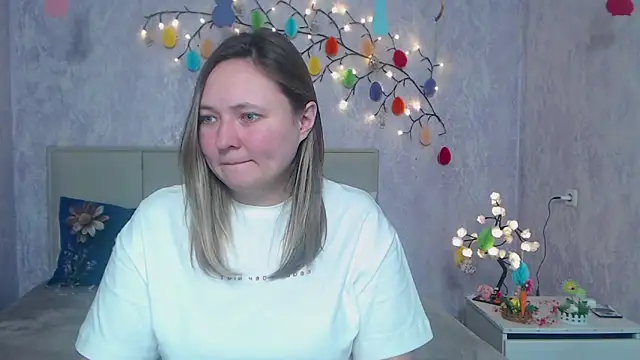 SallyVerda online show from April 13, 6:41 pm