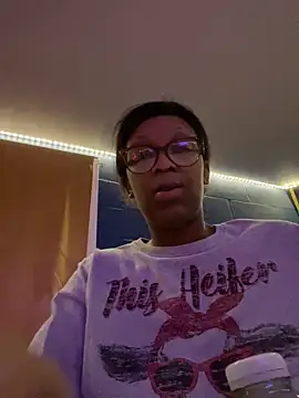 KLoveeee online show from December 17, 4:27 am