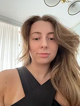 curvyflawless online show from July 18, 11:57 am