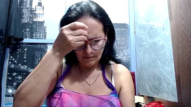 Nastylatinaxxx online show from March 20, 11:42 pm