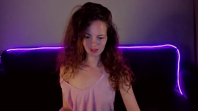 RubyAttwood online show from April 18, 1:08 am