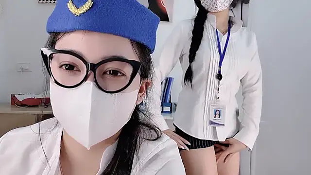 Mono-Stewardesss online show from February 7, 3:49 pm