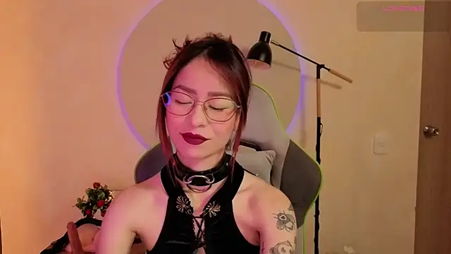 rosse 98  online show from March 21, 1:27 pm