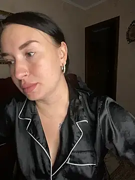 Roxana Bell online show from July 20, 7:14 pm