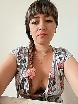 tata laima   online show from April 3, 3:32 pm