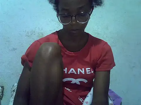 ElianeHot online show from April 15, 6:41 pm