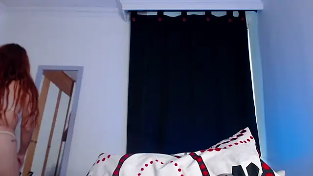 MiaStor online show from April 22, 8:06 pm