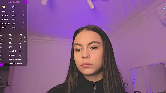 Aleejaa   online show from April 17, 11:45 am