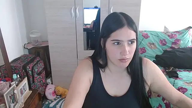 Naomi D online show from April 19, 8:33 pm