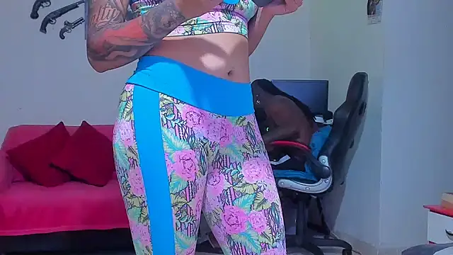 kerlysmith 24 online show from June 30, 3:22 pm