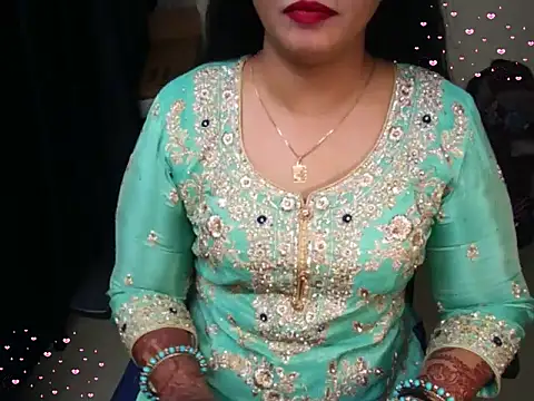 Arushisingh8888 online show from March 22, 12:55 pm