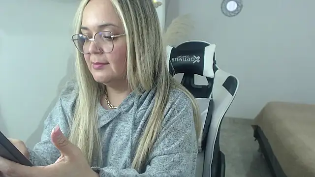 samy vsn online show from April 16, 8:08 pm