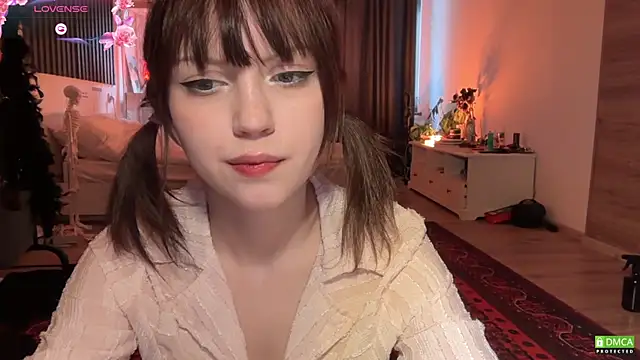 electric babe online show from March 26, 1:02 pm