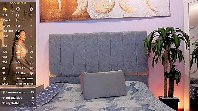 Lana stone  online show from March 28, 8:36 am