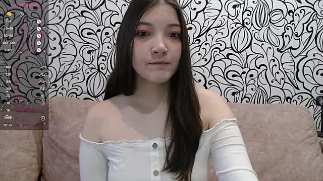 AlisaDevis online show from December 21, 11:47 am