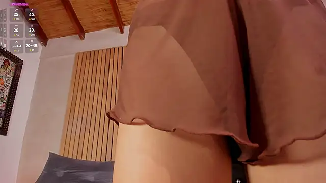 honeyhot69   online show from March 12, 12:41 pm