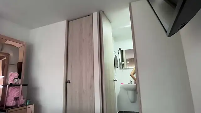 candy-sam28 online show from April 29, 9:20 pm