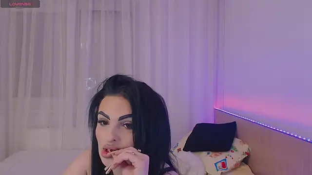 jesselines  online show from May 17, 4:06 pm