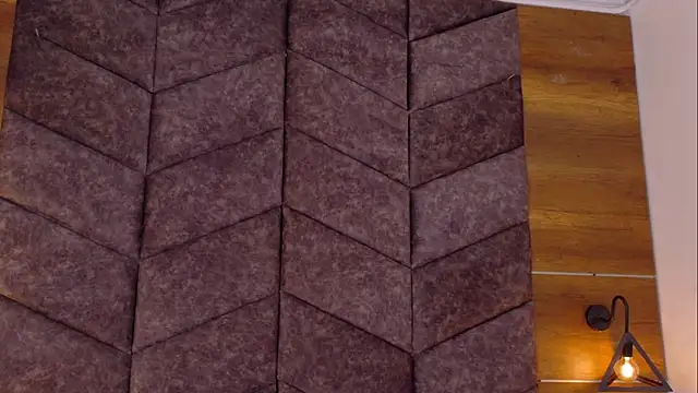 memphiswilliam online show from April 14, 2:55 am