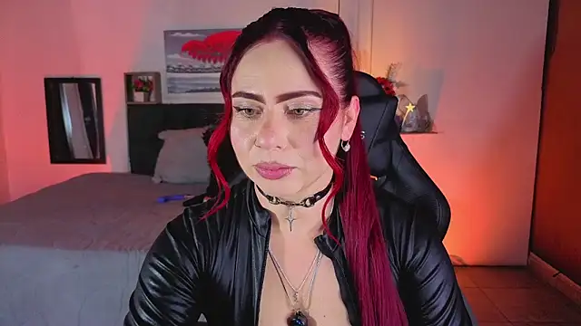 Dulce charlottee online show from April 8, 7:49 pm