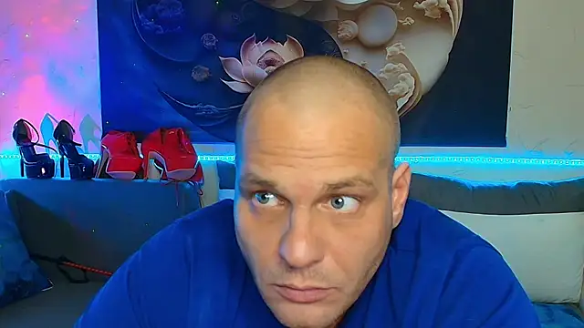 xDeepInLovexx online show from April 16, 8:08 pm