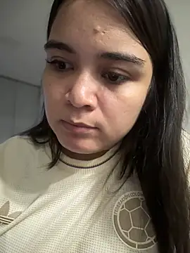 CamilaSofiia online show from June 23, 11:25 pm