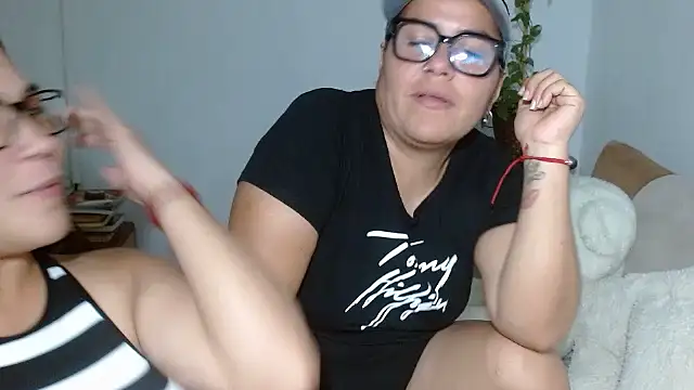 ALISSA MIKGAR online show from June 16, 4:24 am