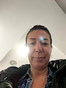 eveangelll online show from October 16, 8:50 am