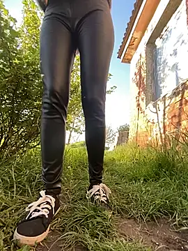 Anita-Smith online show from May 11, 4:04 pm