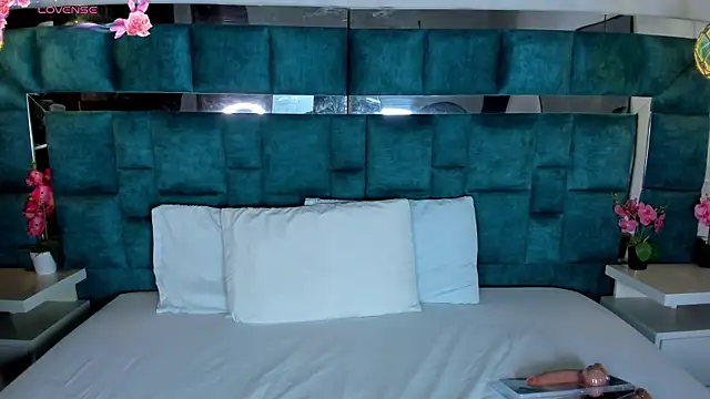 Abril Gomez06 online show from April 4, 8:07 pm