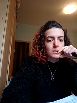 LadyMinnie online show from October 29, 12:31 pm