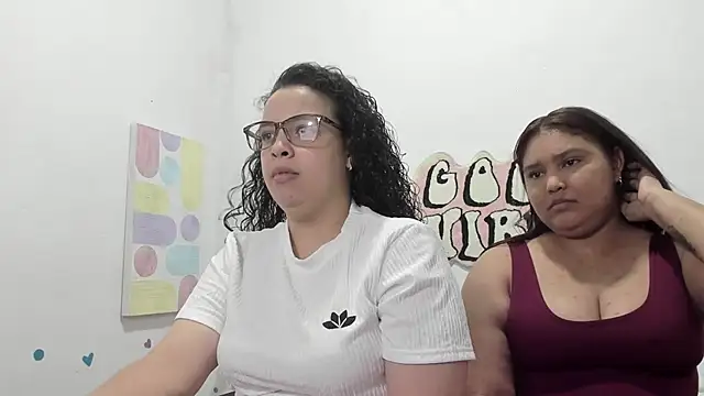 Danielaandximena online show from February 6, 12:03 am