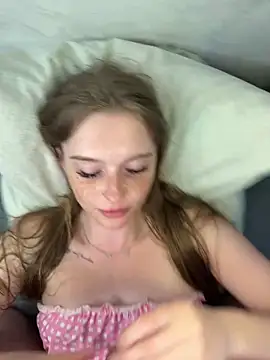 lovelly molly online show from May 26, 4:28 pm