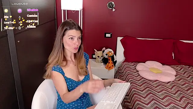 sexy blondegirl online show from March 18, 3:50 pm