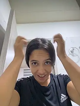 juliana 0796 online show from May 10, 2:35 am