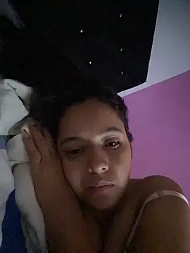 juliana 0796 online show from April 30, 5:40 pm