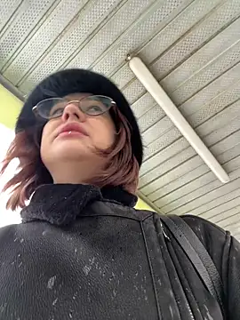 RinaCat online show from February 18, 5:17 am