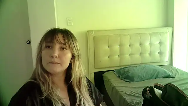 katy pp online show from November 11, 5:43 pm