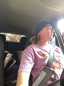 katy pp online show from November 8, 3:50 pm