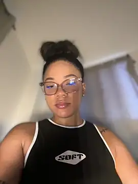 ashley Tompson1 online show from July 15, 11:48 am