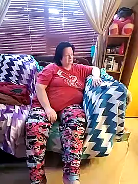 Bayou Woman68 online show from July 28, 4:39 pm