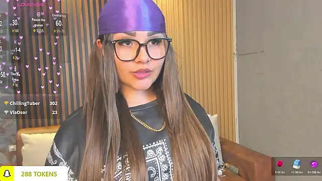 ArigyGomez online show from March 4, 8:59 pm