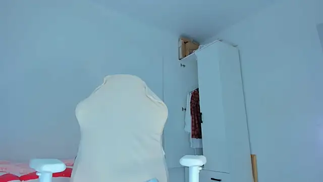 JennyWoody online show from July 15, 4:17 am