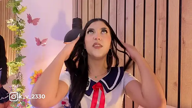 sofiesoft online show from March 20, 8:58 pm