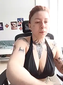 divine eve online show from March 27, 11:33 am