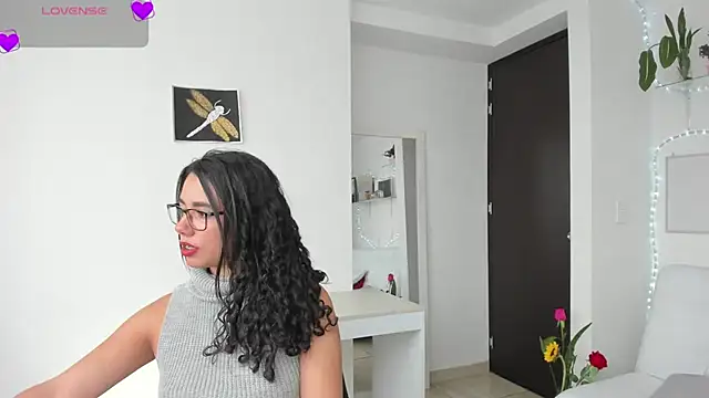susana monroy online show from July 9, 6:32 pm